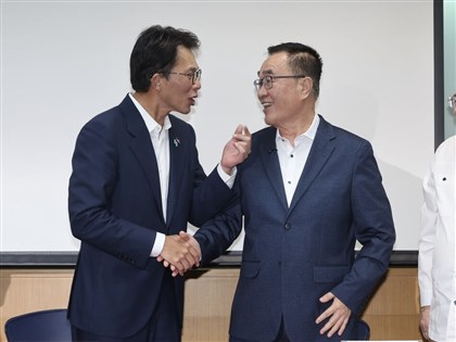 新北市長選舉藍白合民調出爐　李四川勝出