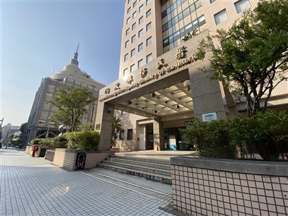 防李貞秀爭議重演　移民署將提供喪失原籍資料供審查