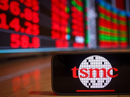 早安世界》AI帶動出口投資齊揚　首季GDP成長13.69%近39年新高