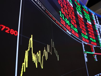 證交稅收挹注健保？財政部：多聽不同聲音、尚未定案