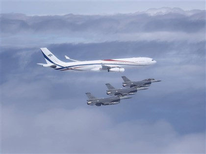 賴總統出訪搭史王專機　學者：A340機型有優勢