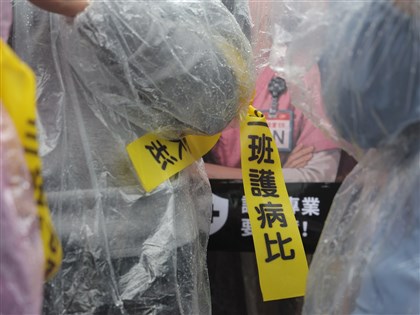 護理師爭取三班護病比入法　石崇良允最快護師節預告