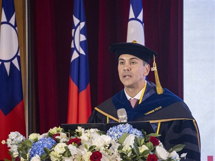 巴拉圭總統獲頒台科大名譽博士　推動教育助國家轉型