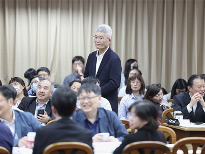 公視議題引朝野對立   羅廷瑋四喊休息拒胡元輝上台