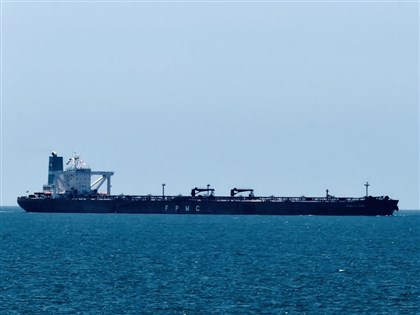 君善輪載200萬桶原油抵麥寮港　台塑化提升產能