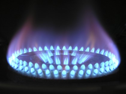 中油連2月漲天然氣價格　台電5月起每月成本增130億