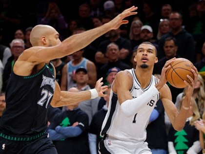 NBA溫班亞馬遭驅逐出場　愛德華茲率灰狼扳平系列賽