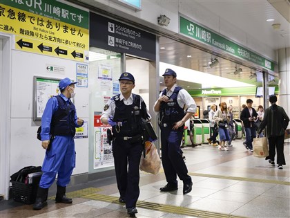 日本JR電車不明噴霧案3人不適　16歲少年被捕