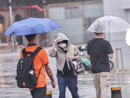 鋒面影響14日全台有雨　午後山區留意較大雨勢
