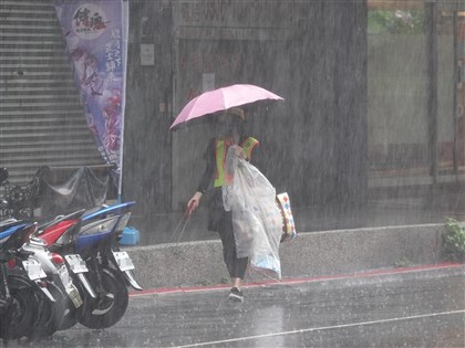 吳德榮：鋒面南下　北部東半部及中部有雨略降溫
