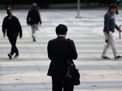 統計揭薪資結構持續右偏　低薪族政策撐底、AI驅動高薪成長