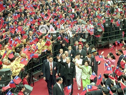 總統直選凝聚台灣生命共同體　國家認同分歧需彌合