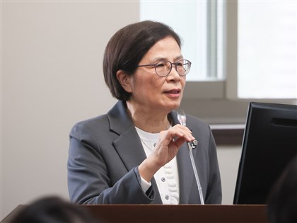 楊珍妮出席蘇州APEC會議　桌牌名稱維持慣例