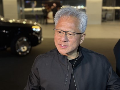 黃仁勳再訪台灣　將直奔南港開講