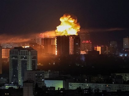 俄猛轟烏多地釀10死百傷 民眾:現場如世界末日