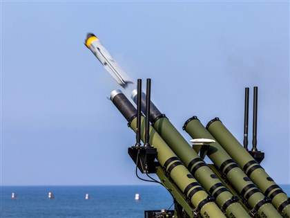Altius-600M無人機首度海上目標射擊　命中率100%