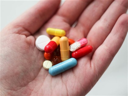 葉黃素等17類原料成分擬納管　不可亂宣稱功能