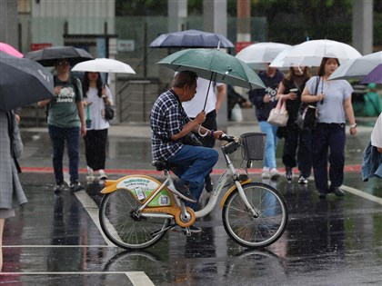 早安世界》梅雨鋒面9日報到降雨恐持續到中旬　南部水情緩解