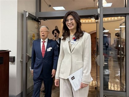 拜會美議員 鄭麗文:交流聚焦軍購、能源等議題