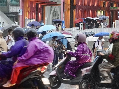 高雄屏東豪雨特報　新竹等10縣市留意大雨