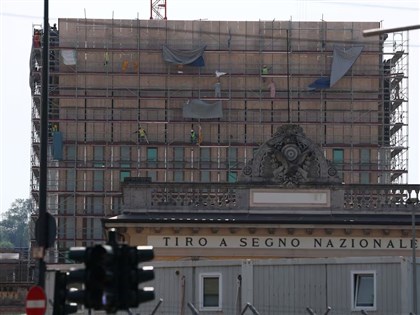 外籍勞工建美國駐米蘭領事館　時薪不到2歐元涉剝削