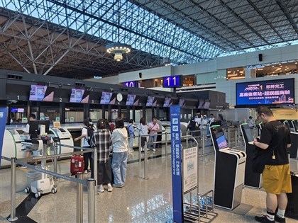 端午連假桃機估日均14.3萬旅客創新高 建議3小時前抵達