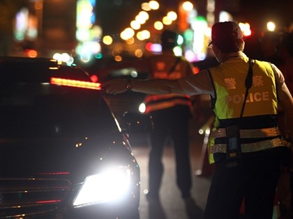 政院修法吸毒預防性吊銷駕照 毒駕致重傷死亡終身禁考照