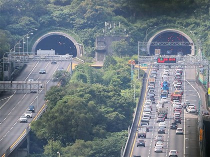 端午連假第2天國道18路段易塞 國5北向恐塞至深夜