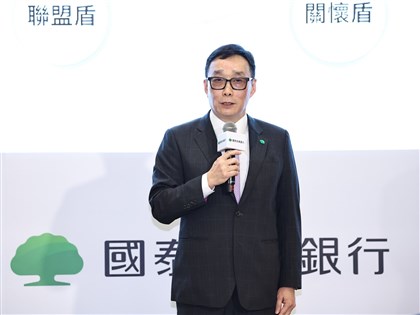 蔡鎮宇毆打郭明鑑　國泰世華銀：兼職誤會應理性溝通