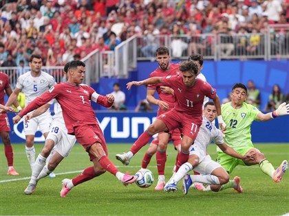 世界盃C羅梅開二度 葡萄牙5比0力挫烏茲別克摘首勝