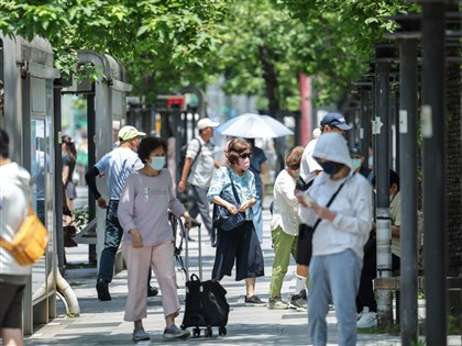大台北4日高溫上看37度　颱風巴威估入夜成強颱、10日最接近台灣