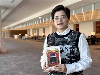 楊双子接受芬蘭第一大報專訪　盼世界認識台灣故事