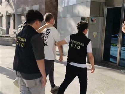 矢板明夫遭攻擊 持香港護照中國男子出境前落網