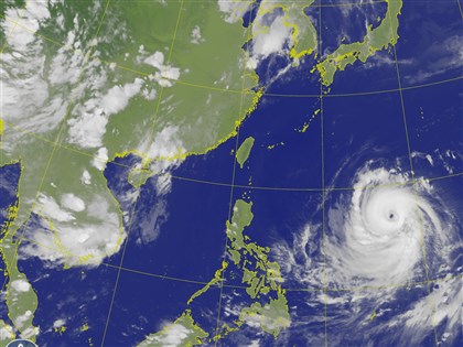 颱風巴威估9日海陸警齊發 10日傍晚暴風圈觸陸