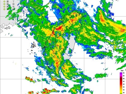 颱風巴威暴風圈籠罩台中以北 白天降雨最劇烈