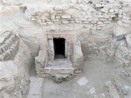 荷蘭考古隊發掘埃及南部古墓　估逾3000年歷史