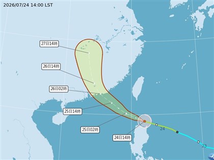 颱風紅霞增強變胖　入夜後3地雨勢明顯[影]