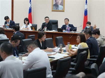 立院初審無人載具特別條例　全數條文保留送黨團協商