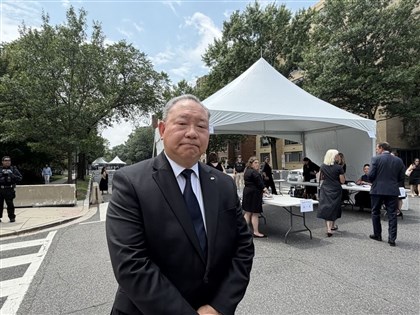 美參議員葛蘭姆喪禮　俞大㵢出席向台灣堅定盟友致敬