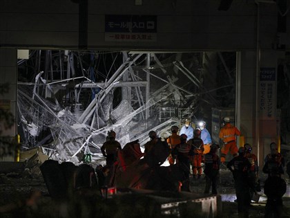 熊本地震後永旺夢樂城坍塌　行車紀錄器拍下爆炸瞬間[影]