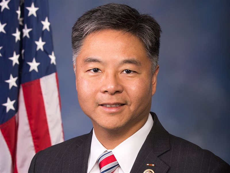 美國期中選舉3／眾議員劉雲平出生台灣 當選民主黨團副主席 成首位亞裔人士