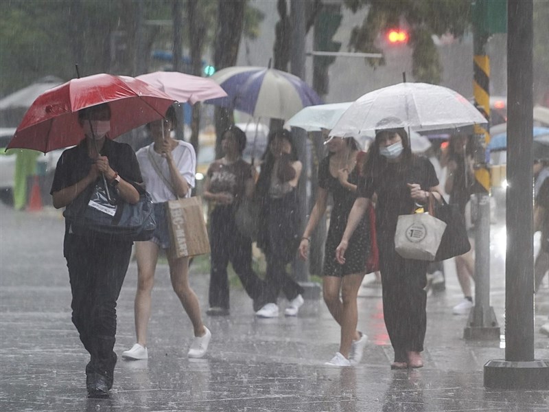 雙北防大雷雨新北南勢、石碇溪留意溪水暴漲| 生活| 中央社CNA