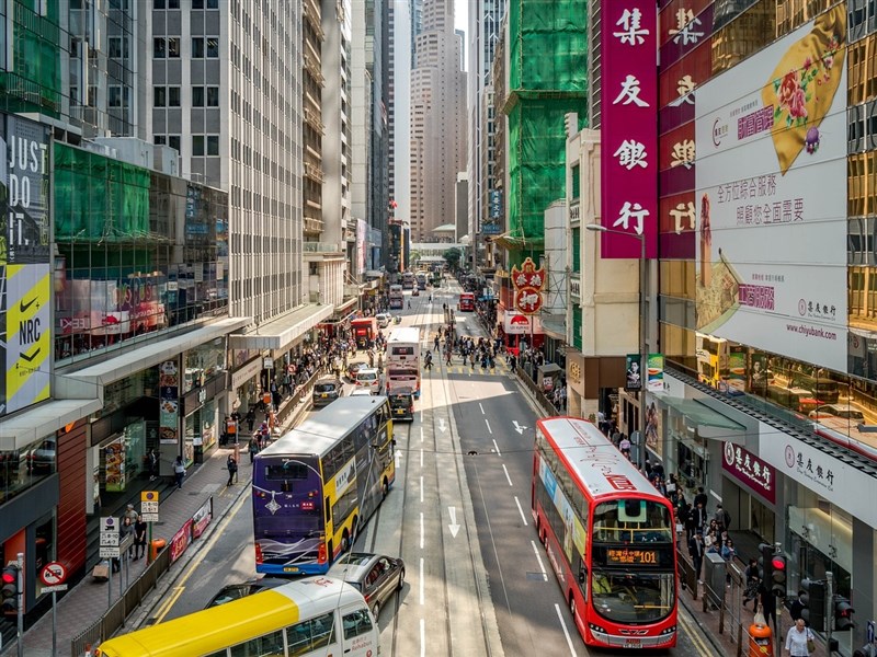 外資撤離陸資大減 香港股市2年蒸發近85兆元 | 兩岸 | 中央社 CN