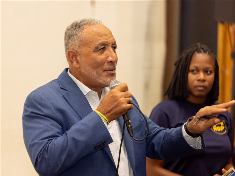 聖文森及格瑞那丁國會大選 新民主黨黨魁宣布勝選