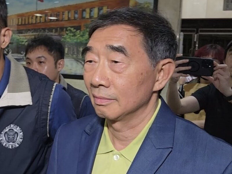 涉內線交易 長榮集團張國華1億2000萬元交保