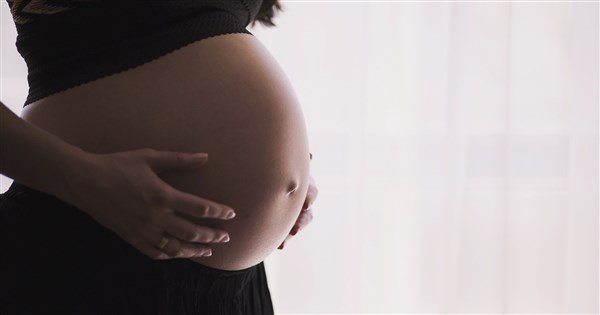 Fw: [新聞] 育嬰留停可領8成薪、擴大補助不孕症 7/1