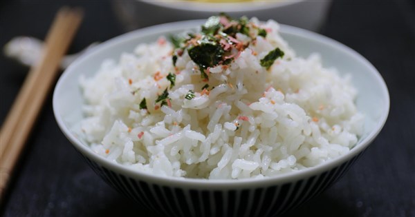 同時拿白飯跟麵包 日本航空自衛隊幹部遭懲處 | 國際 | 中央社 CNA