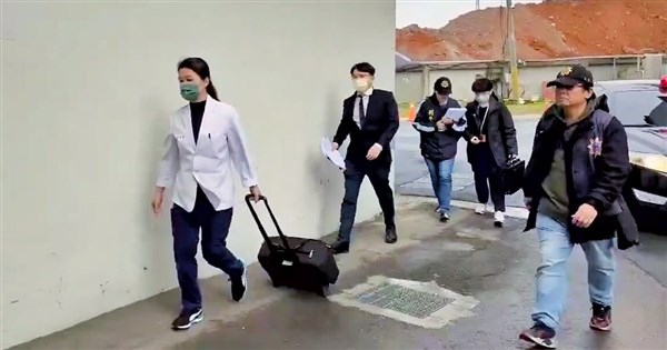 國1楊梅休息站車禍4死4傷 檢擇期解剖駕駛 | 社會 | 中央社 CNA