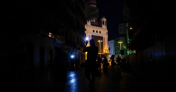 Re: [討論] 西班牙大停電 好像真的是太陽能造成的…