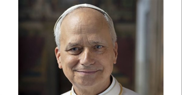 T366. 大徳寺五百十四世 教道宗育『花香入座流』五字書 茶掛 紙本 軸装 横物 共箱 / 茶道具茶室書道書画掛軸美術品 T366. 大徳寺五百十四世 教道宗育『花香入座流』五